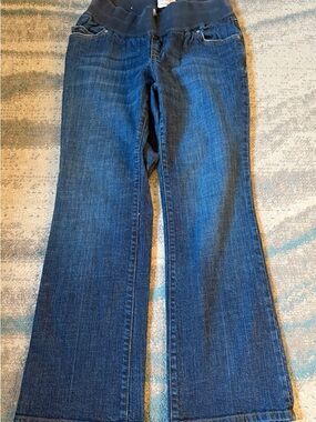 Old Navy Size M Short Flare Maternity Jeans